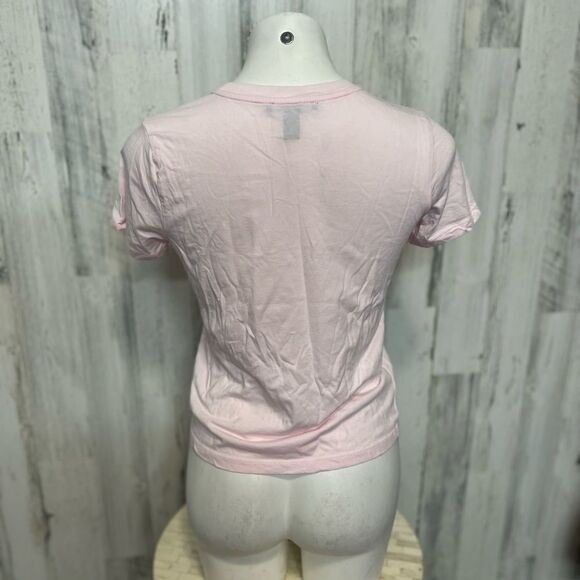 Forever 21 Lip shirt - Picture 3 of 4